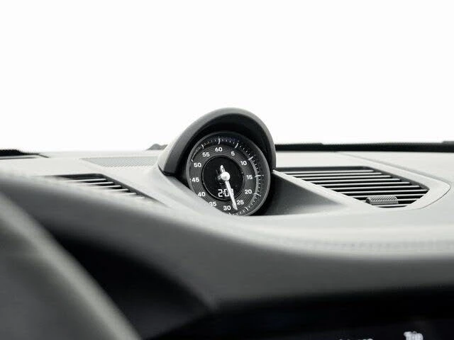 2025 Porsche 992 Carrera GTS - Image 18 of 31