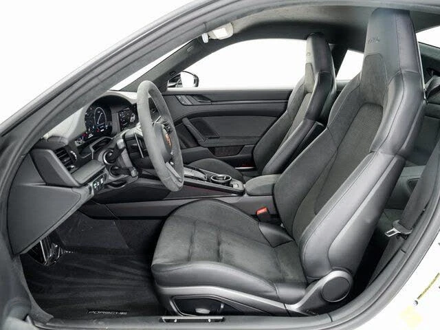 2025 Porsche 992 Carrera GTS - Image 8 of 31