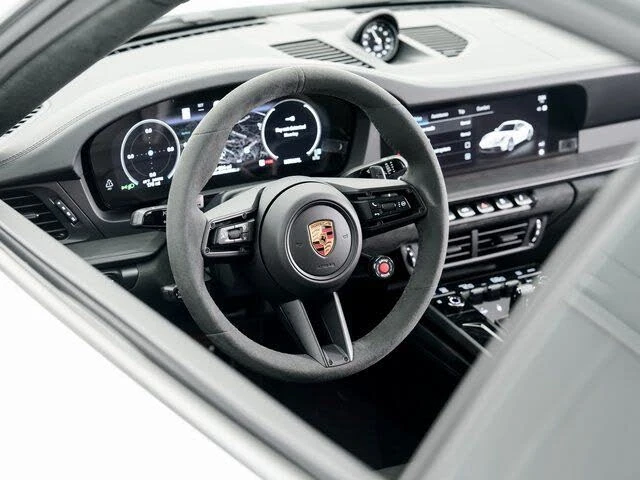 2025 Porsche 992 Carrera GTS - Image 9 of 31