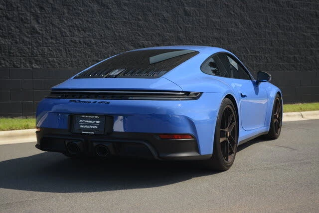 2025 Porsche 992 Carrera GTS - Image 7 of 31