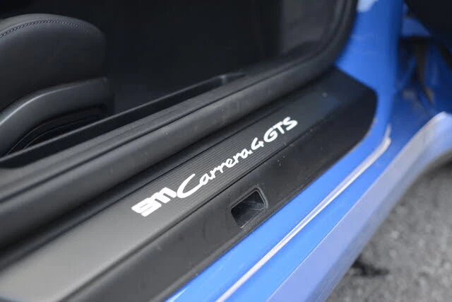 2025 Porsche 992 Carrera GTS - Image 27 of 31