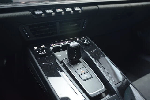 2025 Porsche 992 Carrera GTS - Image 25 of 31