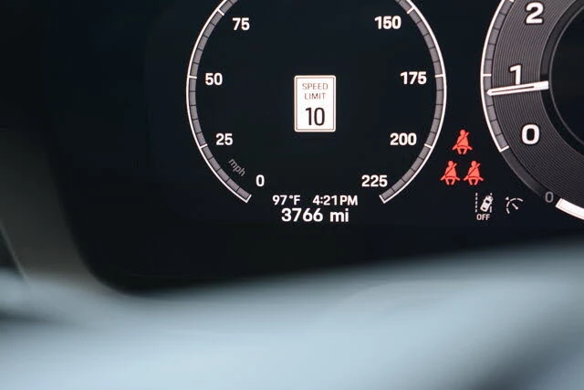 2025 Porsche 992 Carrera GTS - Image 21 of 31