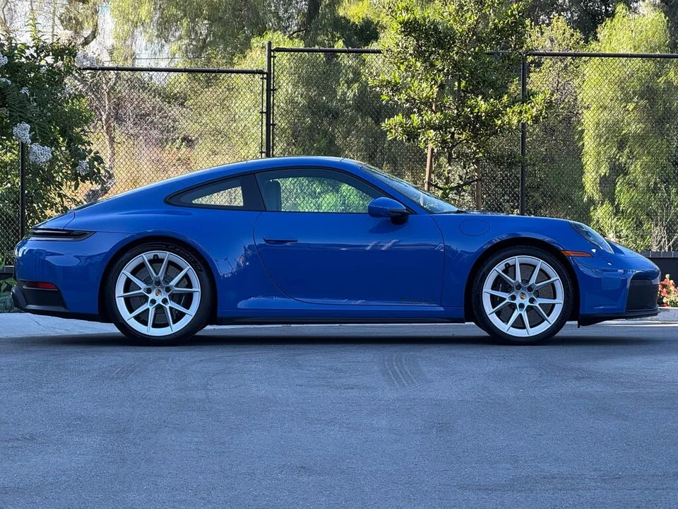 2025 Porsche 992 Carrera GTS - Image 8 of 31