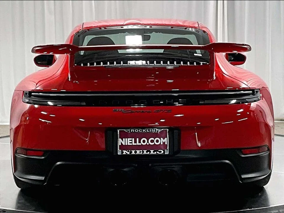 2025 Porsche 992 Carrera GTS - Image 7 of 31