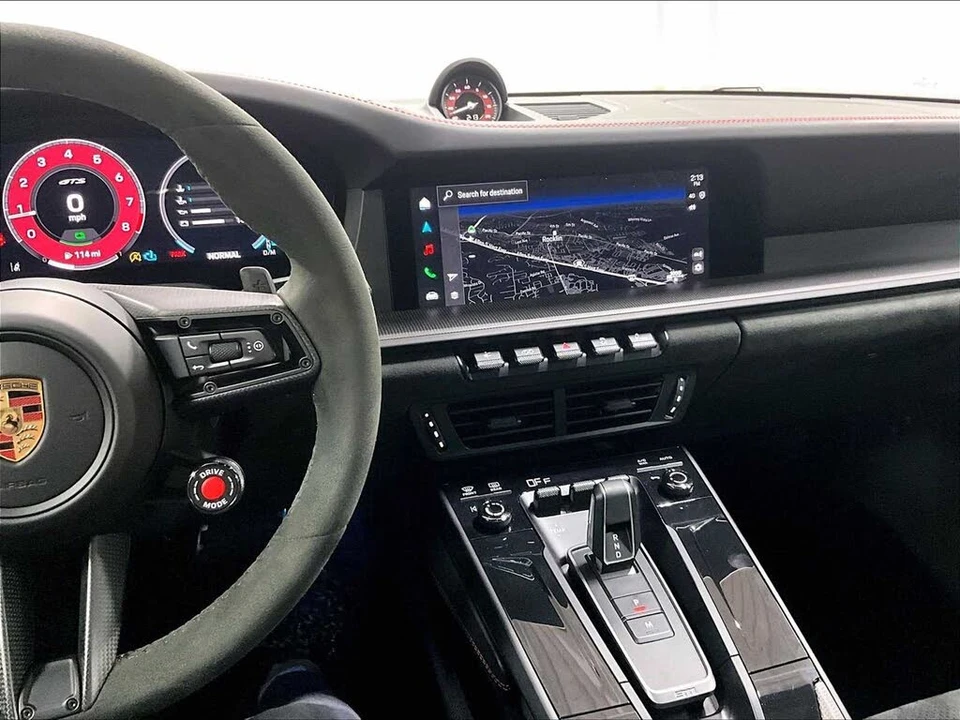 2025 Porsche 992 Carrera GTS - Image 16 of 31