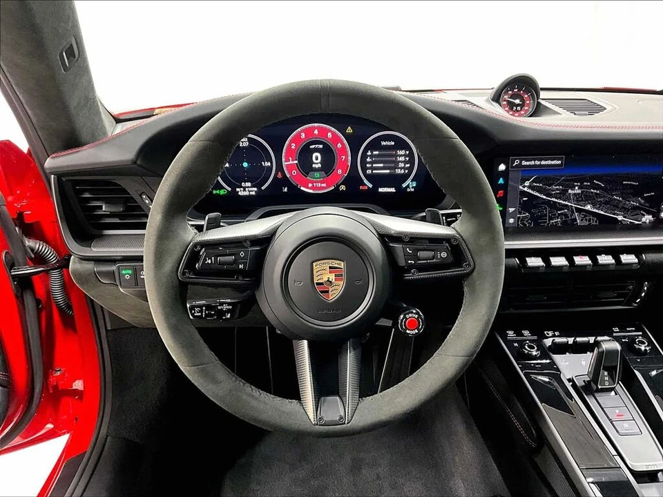 2025 Porsche 992 Carrera GTS - Image 15 of 31