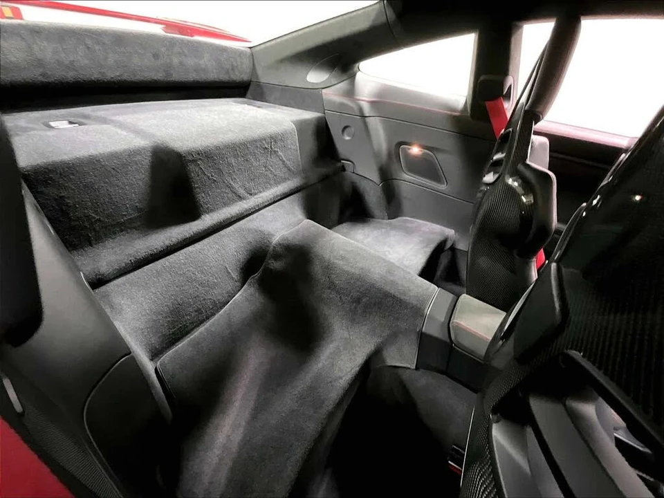 2025 Porsche 992 Carrera GTS - Image 28 of 31