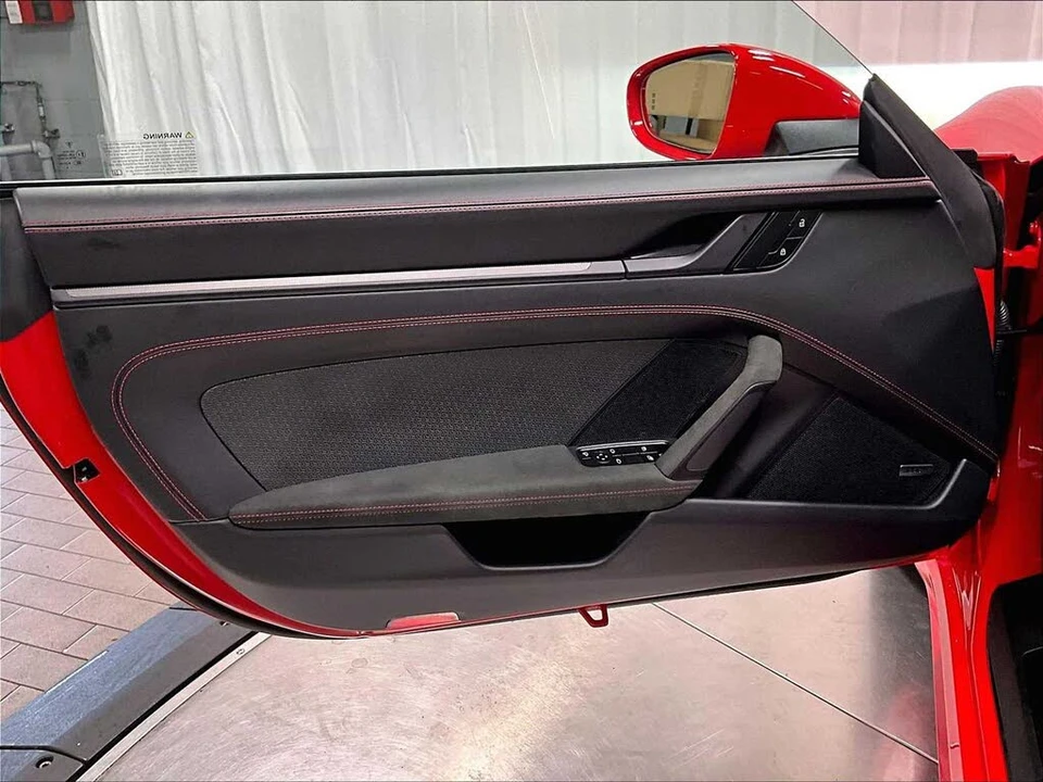 2025 Porsche 992 Carrera GTS - Image 22 of 31