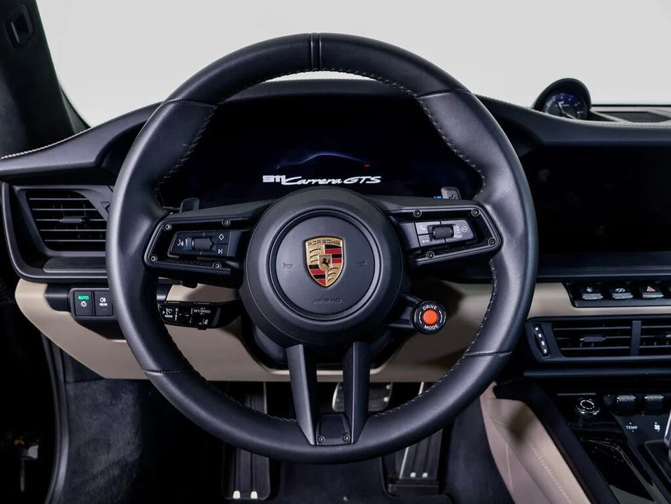 2025 Porsche 992 Carrera GTS - Image 9 of 31