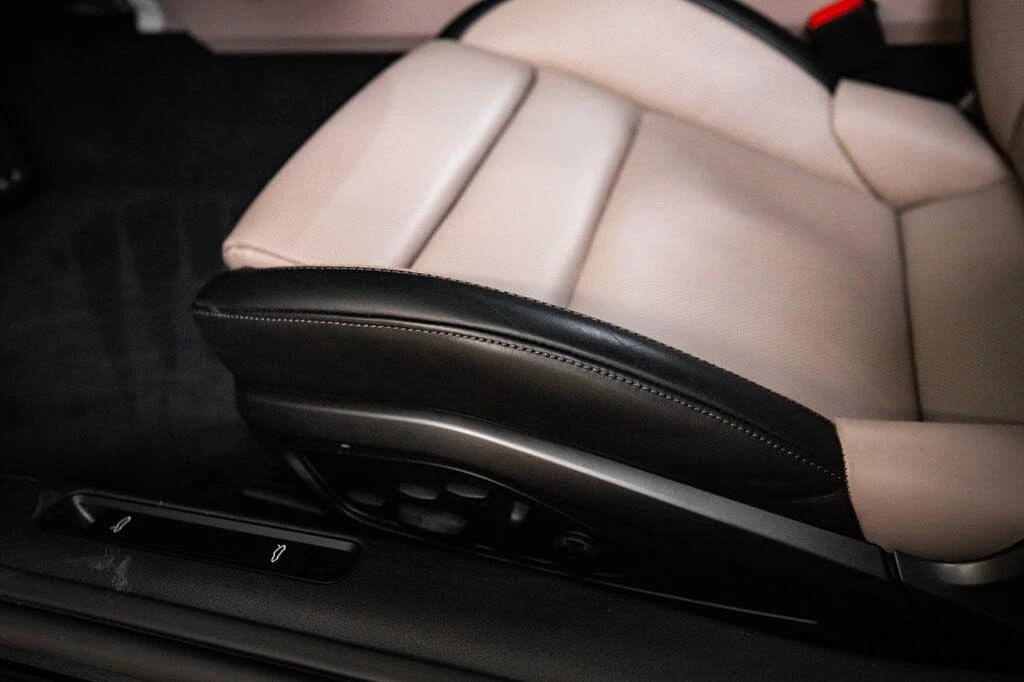2025 Porsche 992 Carrera GTS - Image 14 of 30