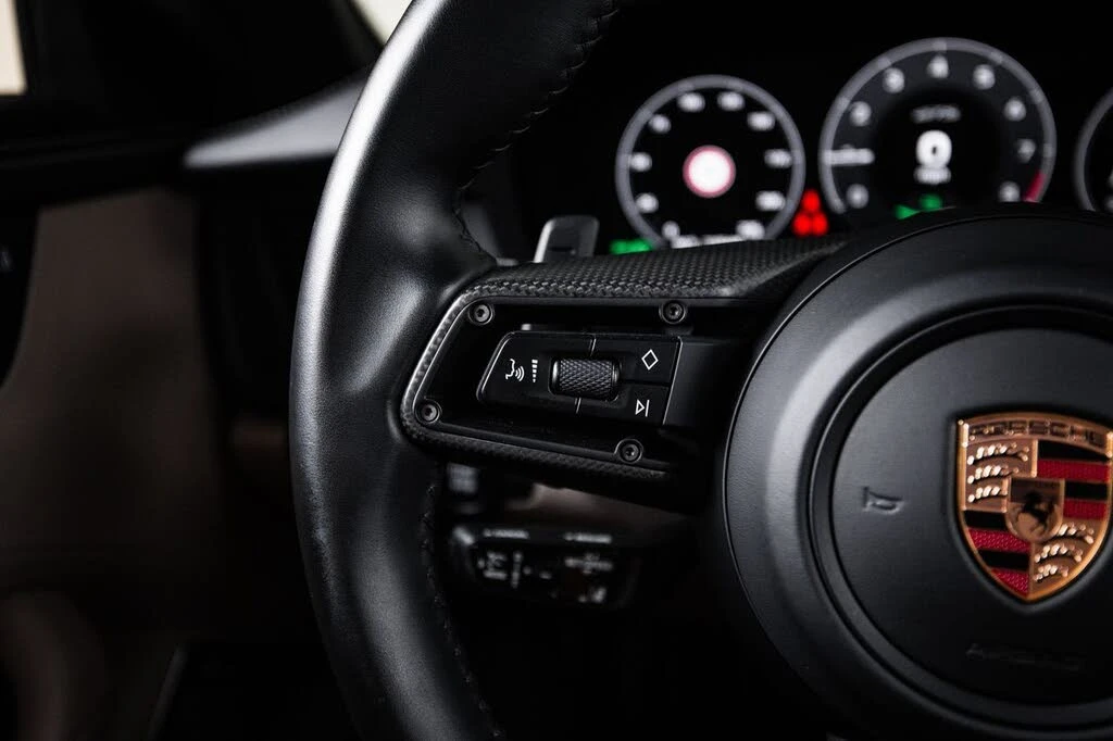 2025 Porsche 992 Carrera GTS - Image 17 of 30