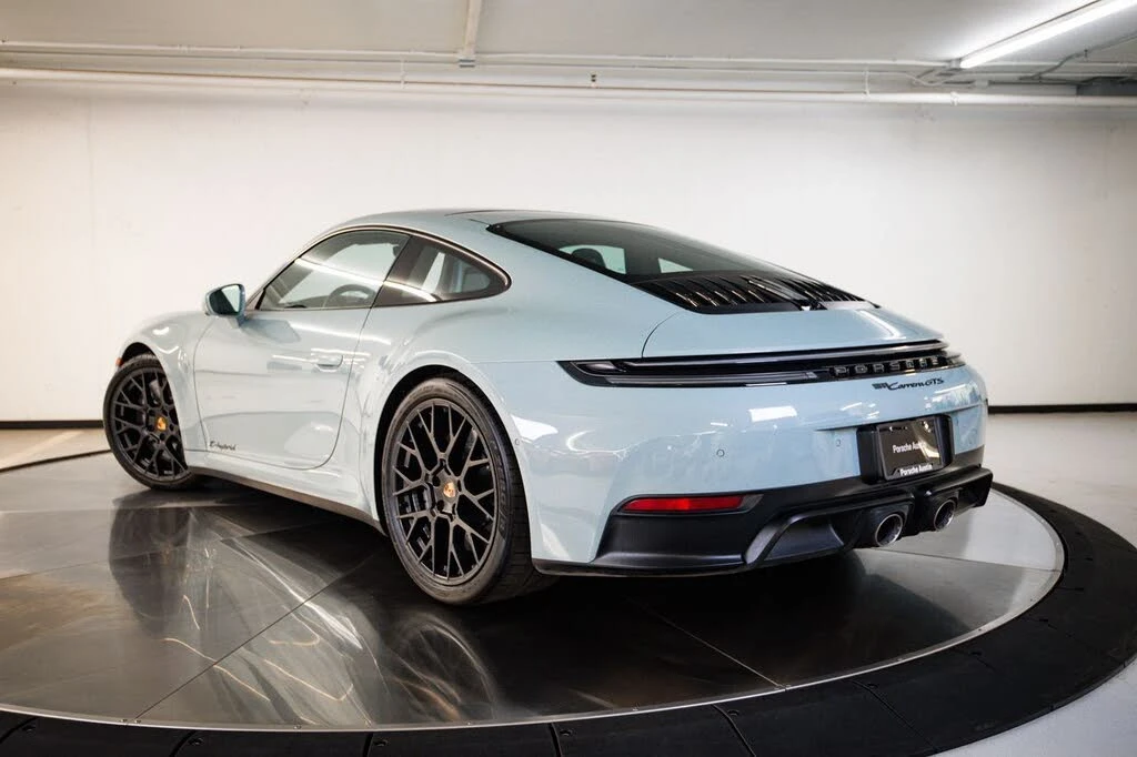 2025 Porsche 992 Carrera GTS - Image 3 of 30