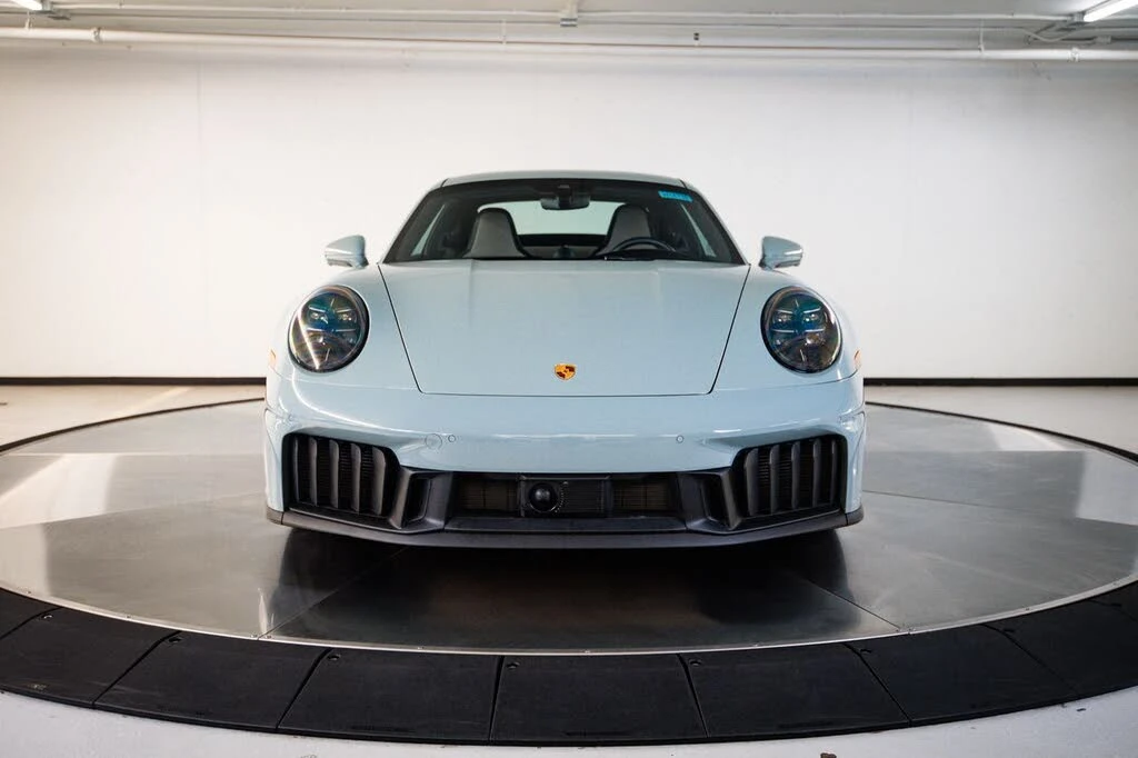 2025 Porsche 992 Carrera GTS - Image 10 of 30