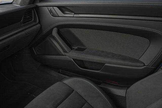 2025 Porsche 992 Carrera GTS - Image 24 of 31