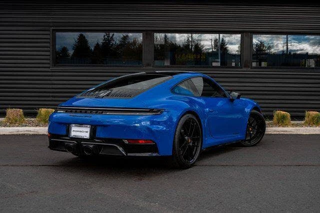 2025 Porsche 992 Carrera GTS - Image 28 of 31