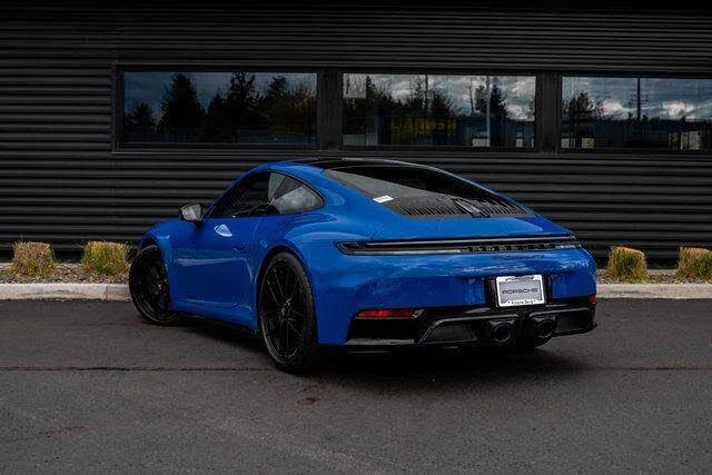 2025 Porsche 992 Carrera GTS - Image 3 of 31
