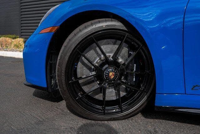 2025 Porsche 992 Carrera GTS - Image 8 of 31