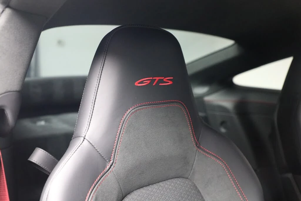 2025 Porsche 992 Carrera GTS - Image 21 of 30