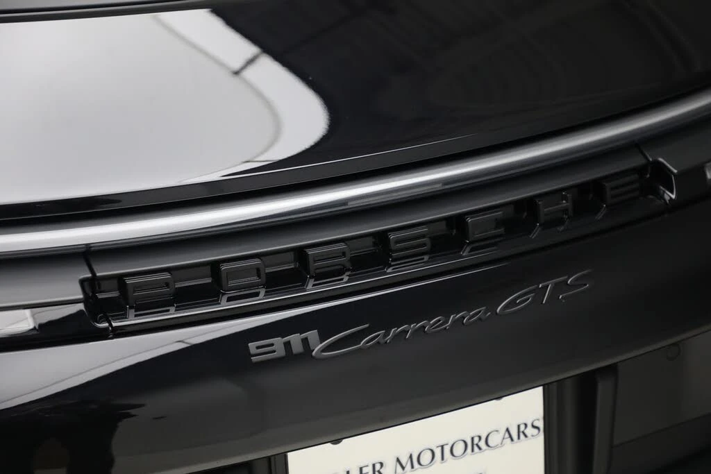 2025 Porsche 992 Carrera GTS - Image 27 of 30