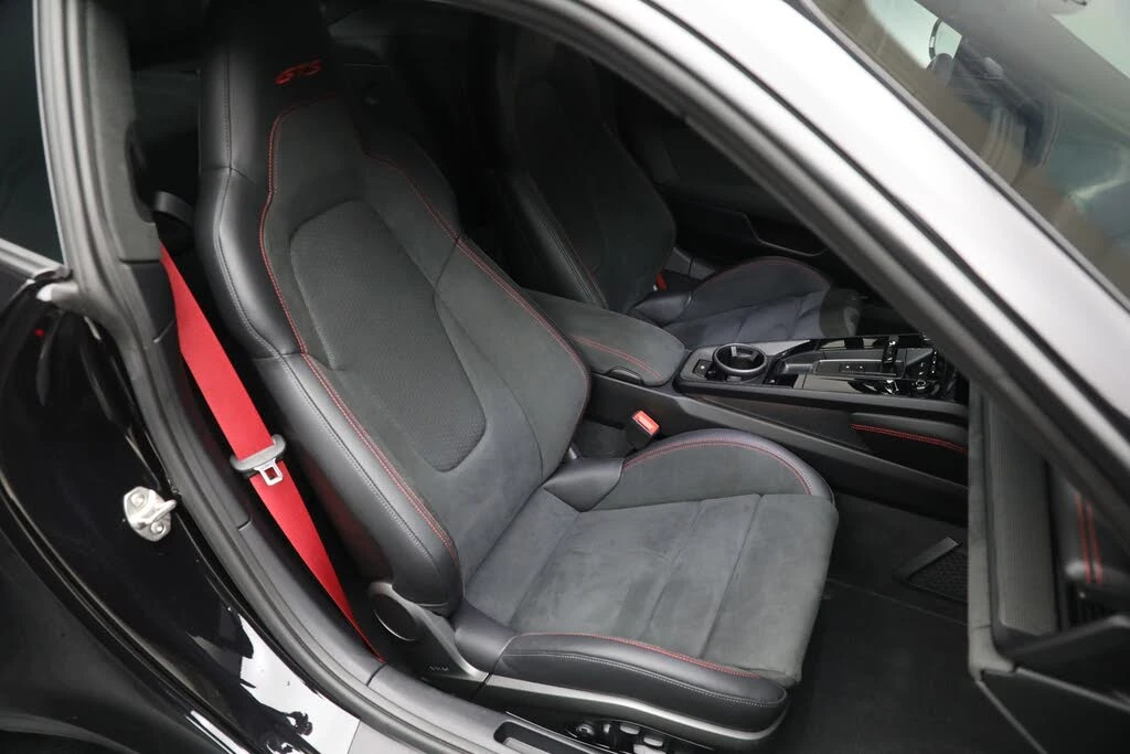 2025 Porsche 992 Carrera GTS - Image 17 of 30