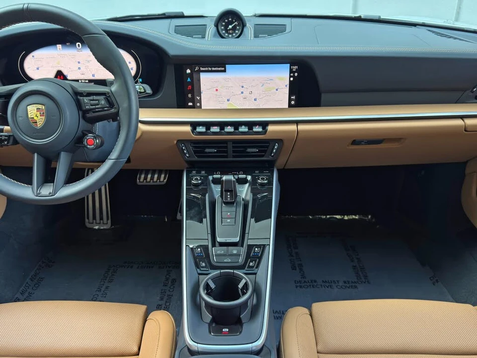 2025 Porsche 992 Carrera GTS - Image 24 of 31