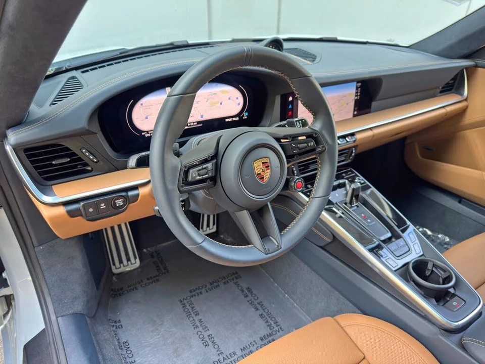 2025 Porsche 992 Carrera GTS - Image 14 of 31