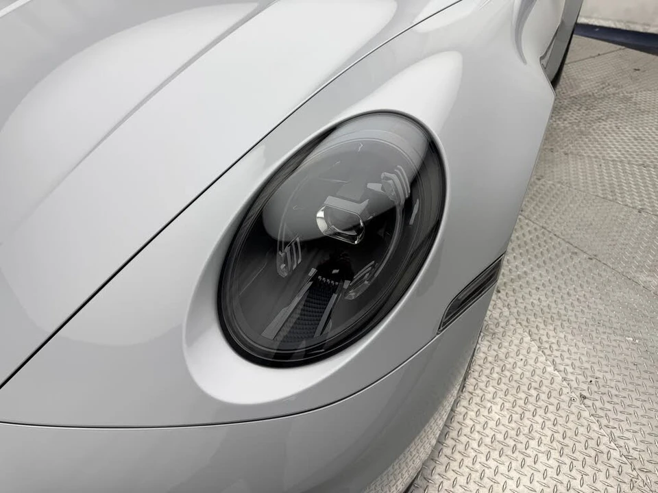 2025 Porsche 992 Carrera GTS - Image 21 of 31