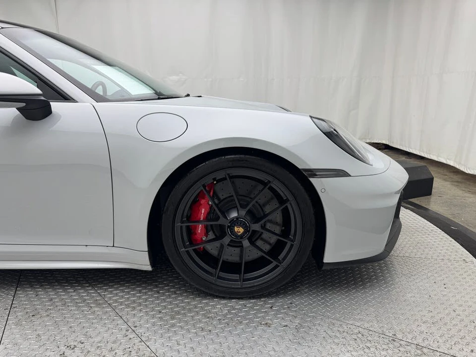 2025 Porsche 992 Carrera GTS - Image 16 of 31
