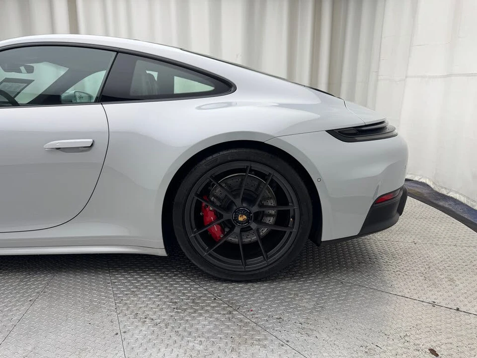 2025 Porsche 992 Carrera GTS - Image 9 of 31