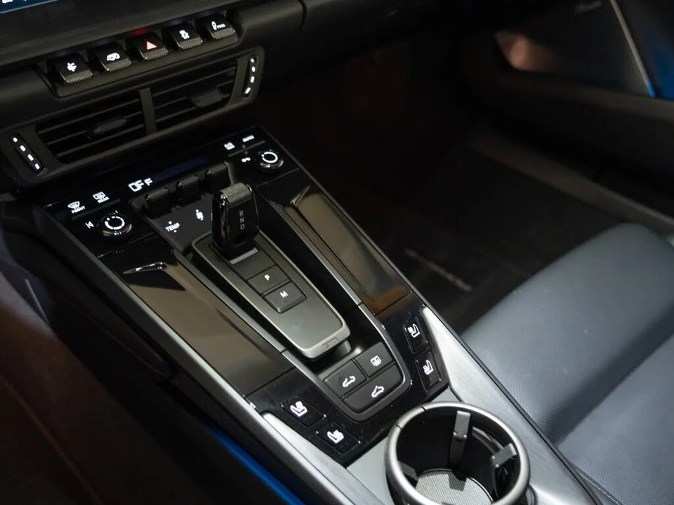 2025 Porsche 992 Carrera GTS - Image 21 of 25