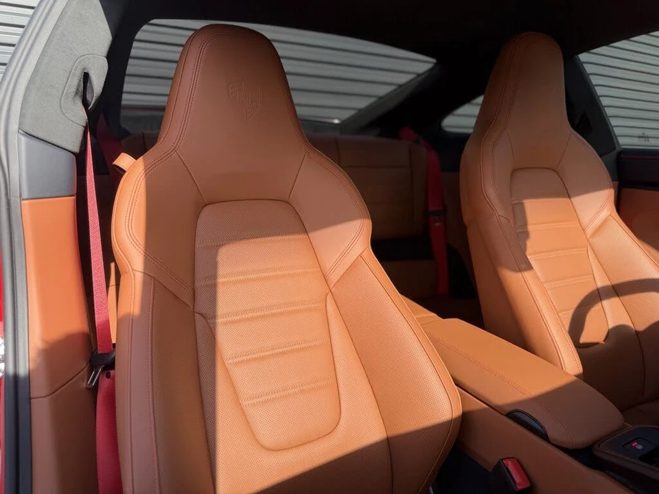 2025 Porsche 992 Carrera GTS - Image 16 of 29