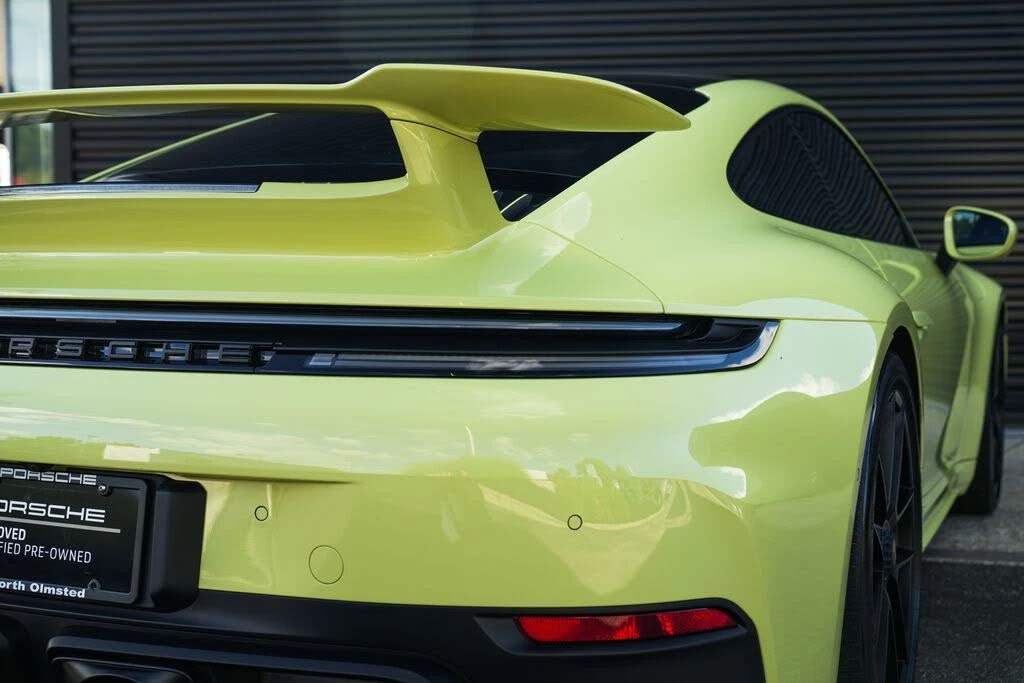 2025 Porsche 992 Carrera GTS - Image 16 of 31