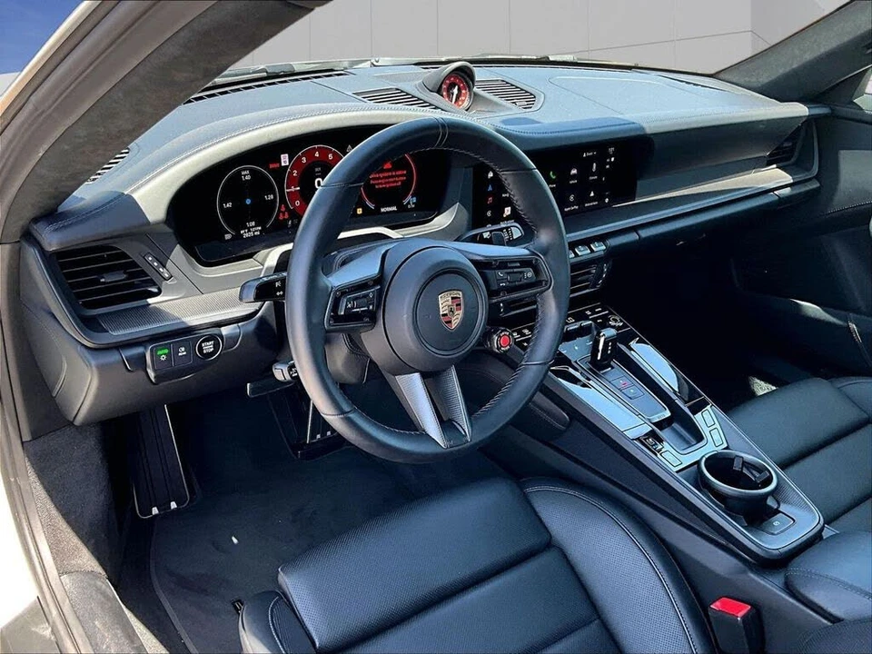 2025 Porsche 992 Carrera GTS - Image 4 of 26