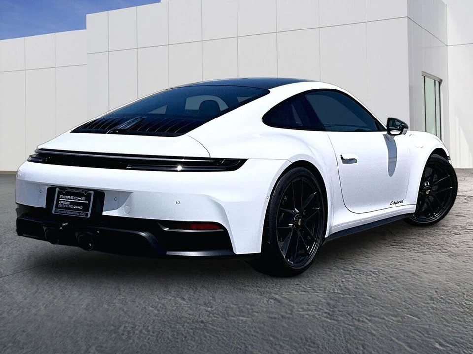 2025 Porsche 992 Carrera GTS - Image 7 of 26