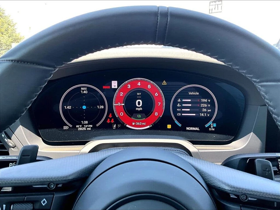 2025 Porsche 992 Carrera GTS - Image 25 of 26