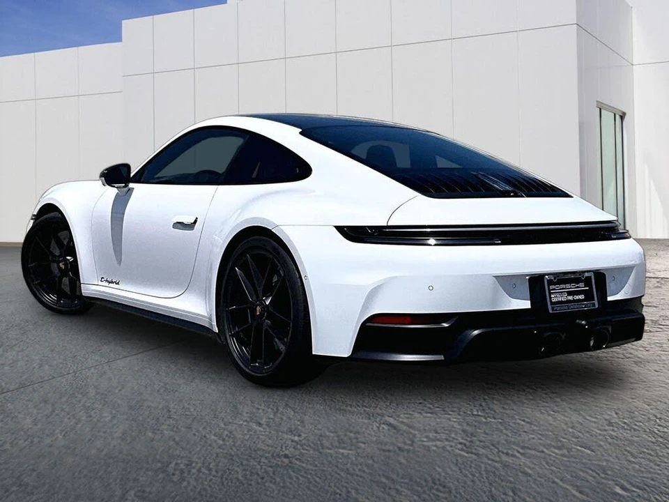 2025 Porsche 992 Carrera GTS - Image 3 of 26