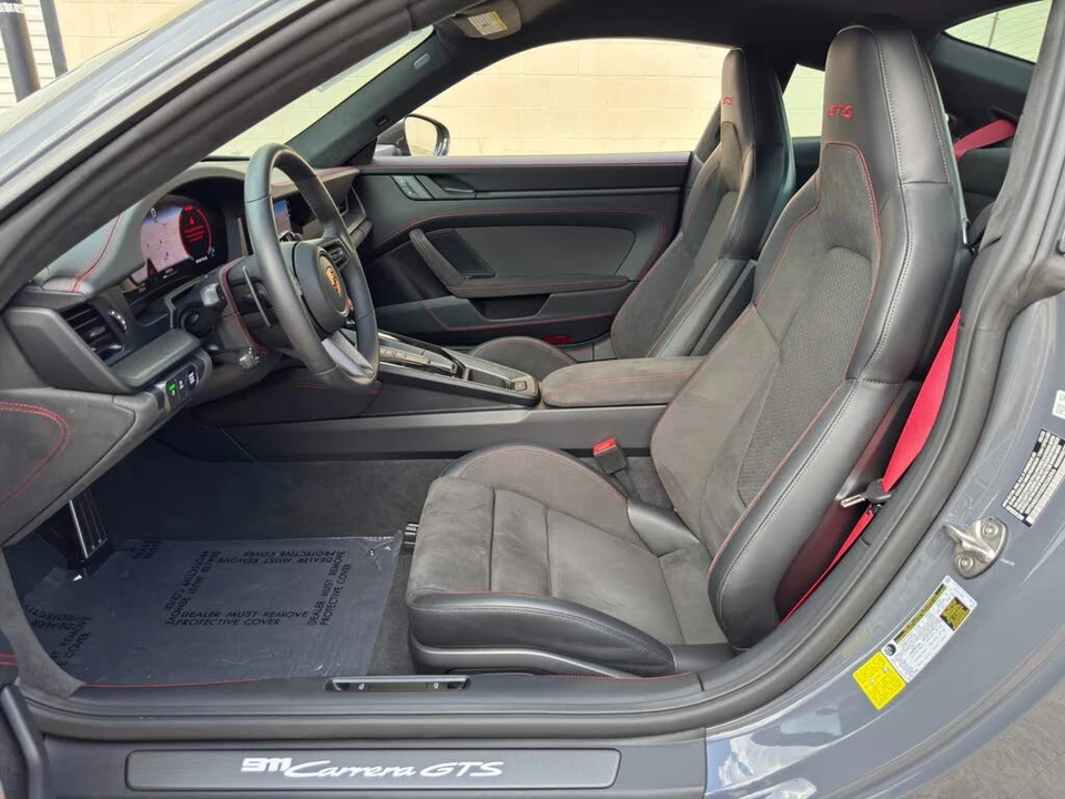 2025 Porsche 992 Carrera GTS - Image 15 of 31