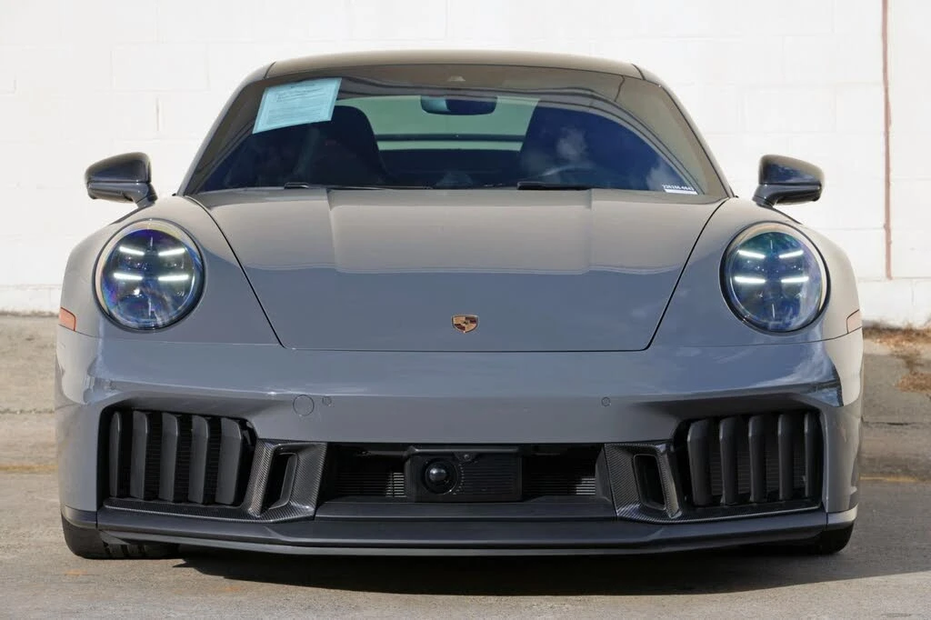 2025 Porsche 992 Carrera GTS - Image 7 of 31