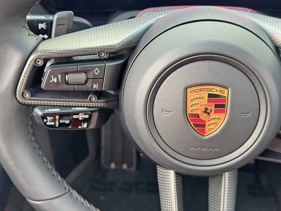 2025 Porsche 992 Carrera GTS - Image 20 of 31