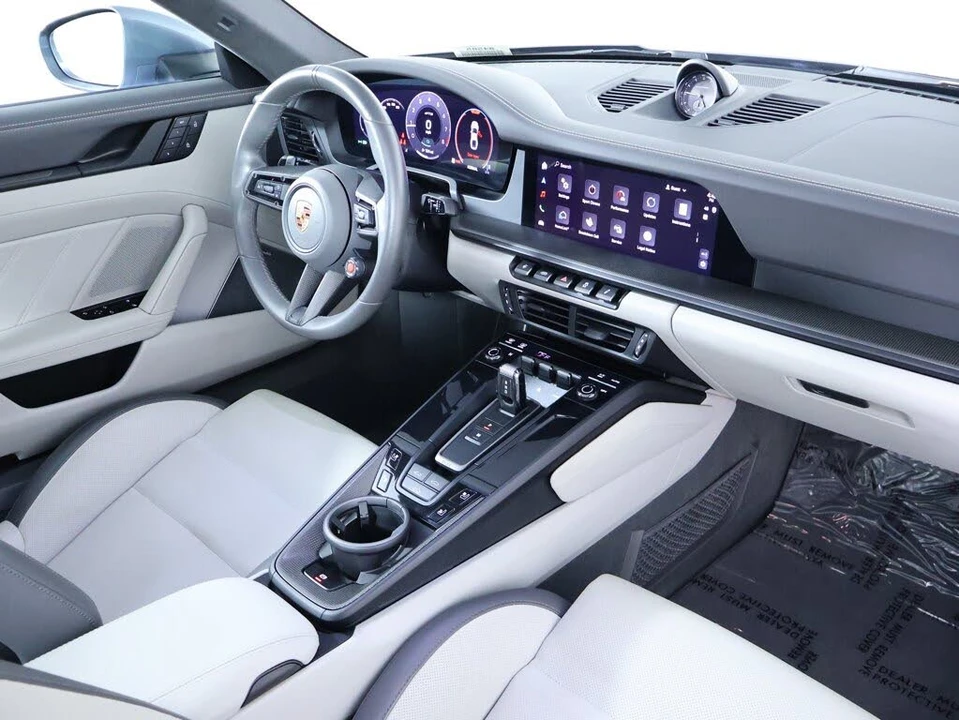 2025 Porsche 992 Carrera GTS - Image 17 of 26