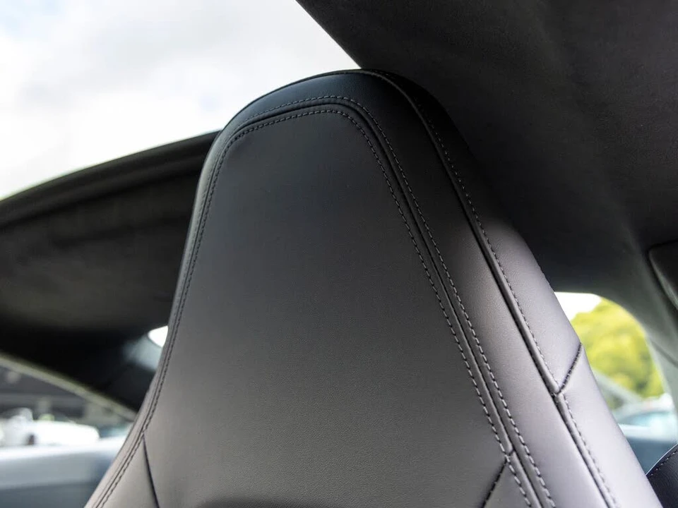 2025 Porsche 992 Carrera GTS - Image 27 of 31