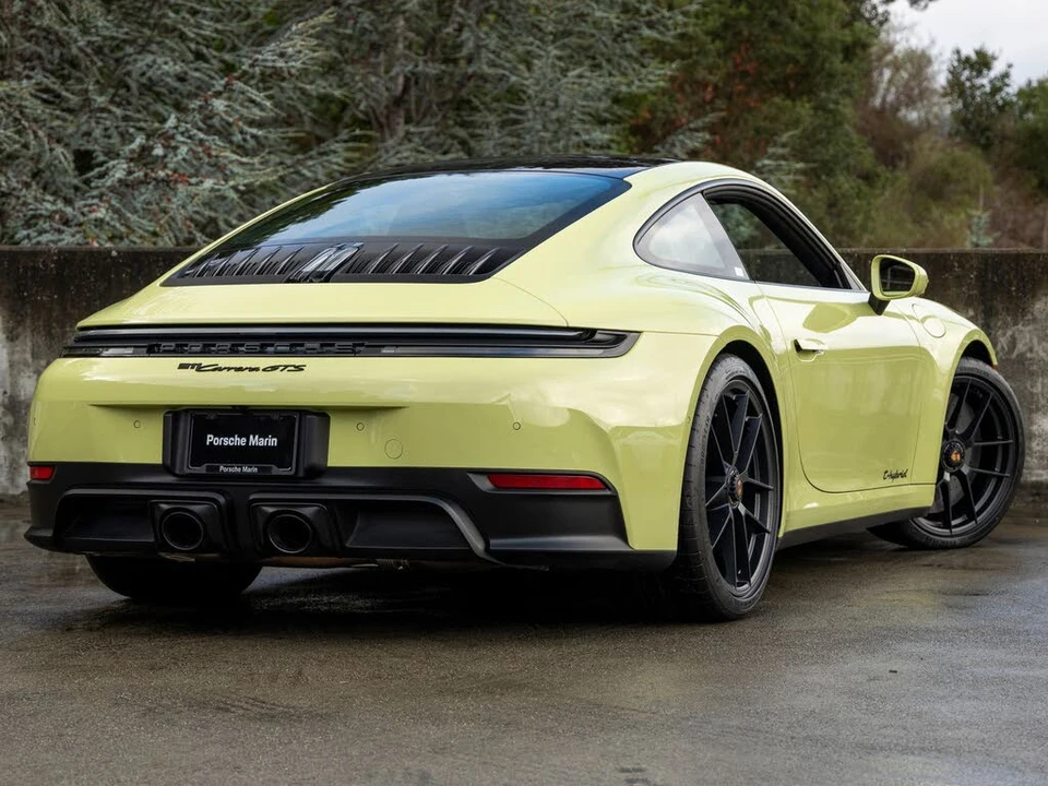 2025 Porsche 992 Carrera GTS - Image 10 of 31