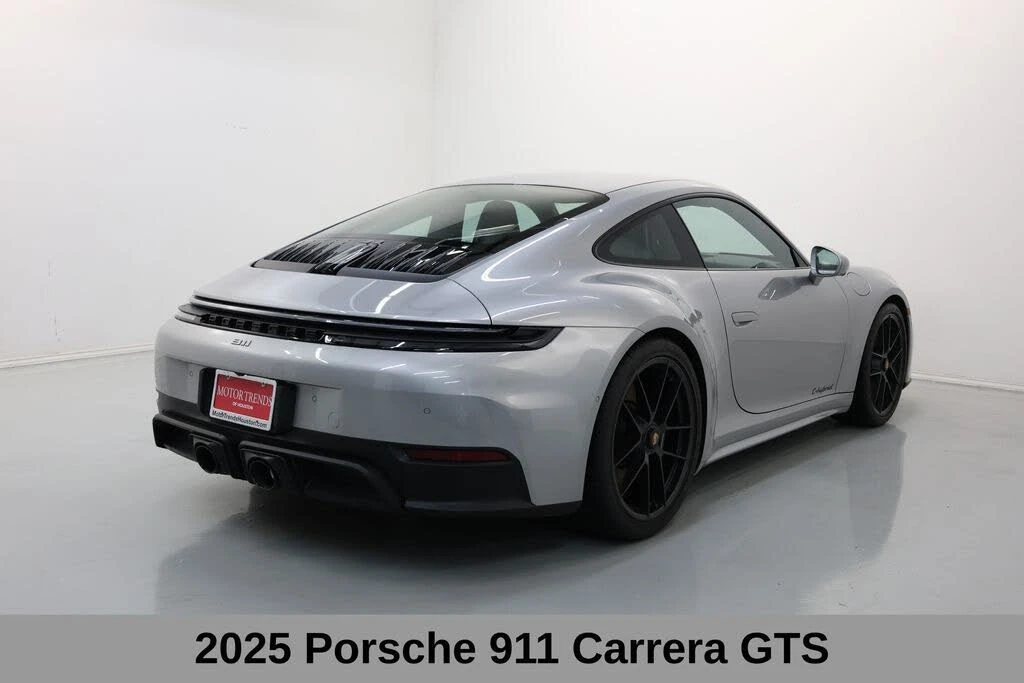 2025 Porsche 992 Carrera GTS - Image 4 of 31