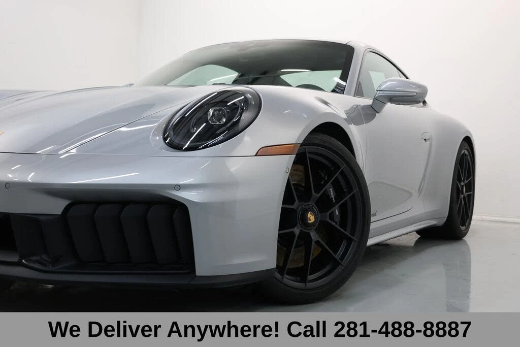 2025 Porsche 992 Carrera GTS - Image 3 of 31