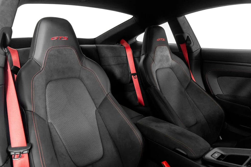 2025 Porsche 992 Carrera GTS - Image 29 of 31