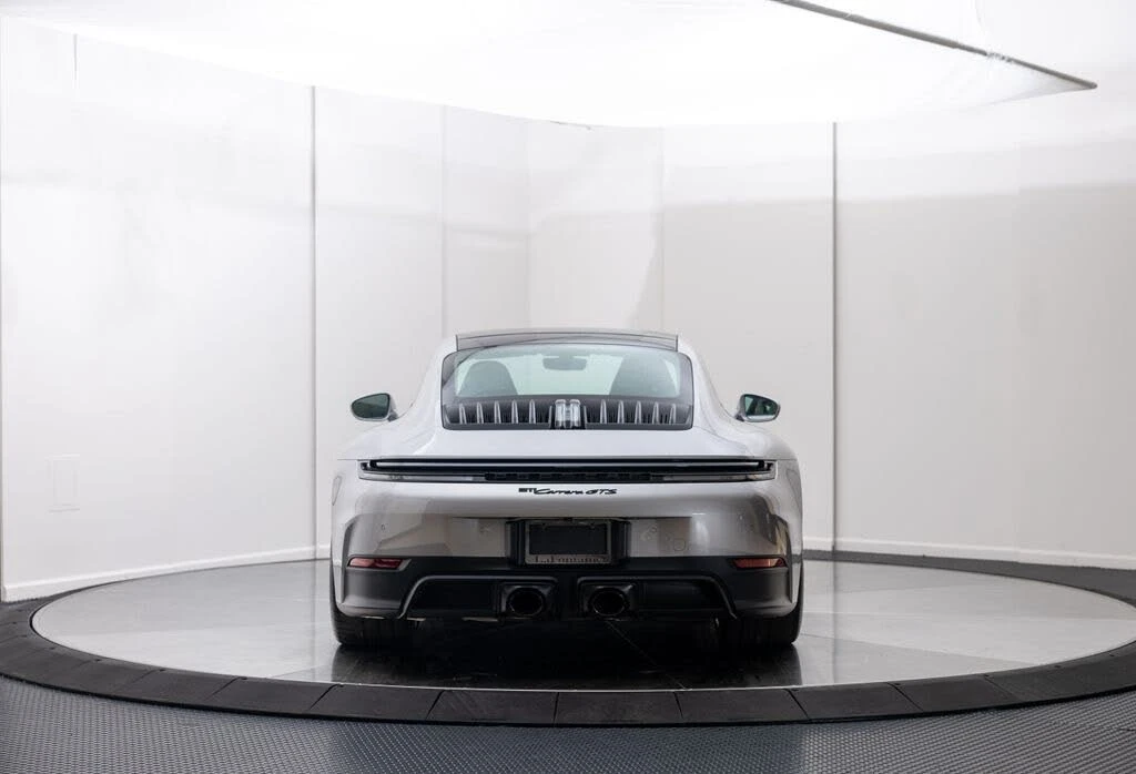 2025 Porsche 992 Carrera GTS - Image 4 of 31