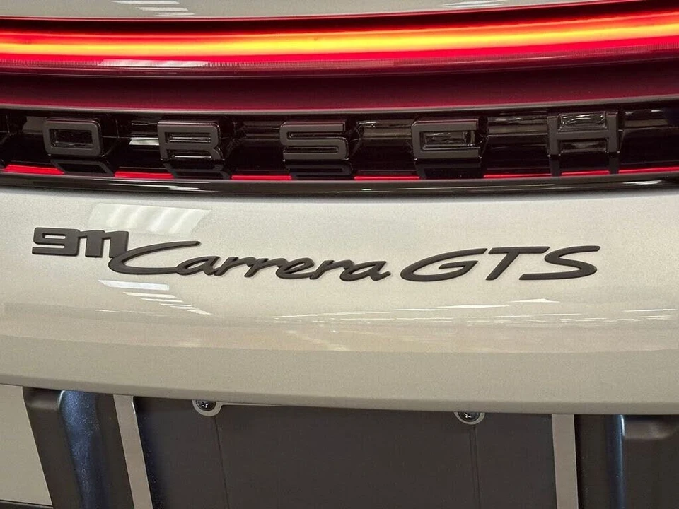 2025 Porsche 992 Carrera GTS - Image 12 of 31