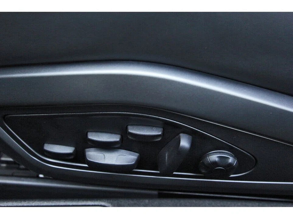 2025 Porsche 992 Carrera GTS - Image 17 of 23
