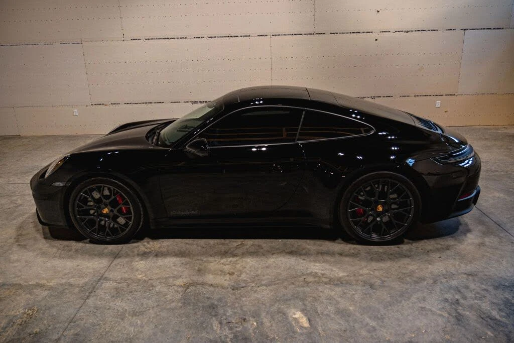 2025 Porsche 992 Carrera GTS - Image 16 of 31